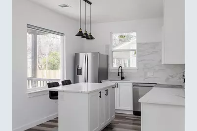 2308 Santa Maria Street, Austin, TX 78702 - Photo 9
