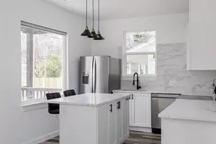 2308 Santa Maria St, Austin, TX 78702 - Photo 9
