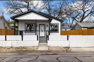 2308 Santa Maria St, Austin, TX 78702 - Photo 3