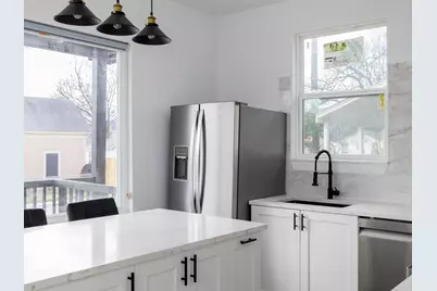 2308 Santa Maria Street, Austin, TX 78702 - Photo 7