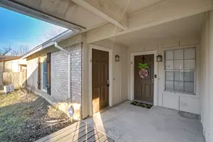 6901 Star Dr, Austin, TX 78745 - Photo 3