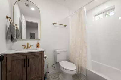 45 Anthony Street #B, Austin, TX 78702 - Photo 17