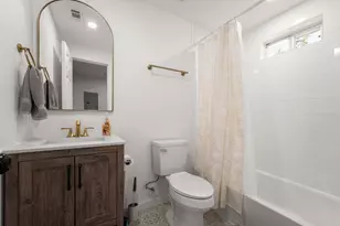 45 Anthony St, Austin, TX 78702 - Photo 17