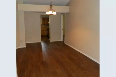 13108 Lubbock Lane, Austin, TX 78729 - Photo 5
