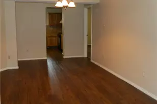 13108 Lubbock Ln, Austin, TX 78729 - Photo 5