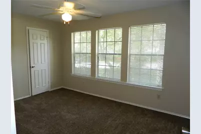 13108 Lubbock Lane, Austin, TX 78729 - Photo 15