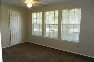 13108 Lubbock Ln, Austin, TX 78729 - Photo 15