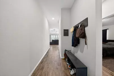 20703 Ridgeview Road, Lago Vista, TX 78645 - Photo 9