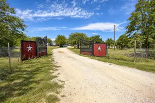 478 Cardinal Dr, Paige, TX 78659 - Photo 3