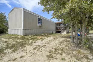 478 Cardinal Dr, Paige, TX 78659 - Photo 33