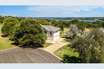 18682 Champions Circle, Lago Vista, TX 78645 - Photo 3