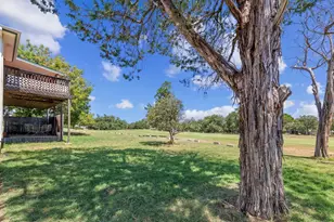 18682 Champions Cir, Lago Vista, TX 78645 - Photo 27