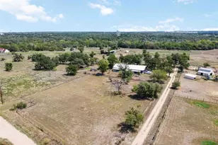 145 3 Oaks Ln, Bastrop, TX 78602 - Photo 29