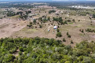 145 3 Oaks Ln, Bastrop, TX 78602 - Photo 37