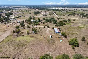 145 3 Oaks Ln, Bastrop, TX 78602 - Photo 37