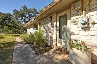 207 Leisurewoods Drive, Buda, TX 78610 - Photo 5