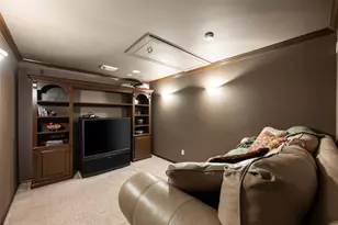 1016 Merlene Dr, Austin, TX 78732 - Photo 9