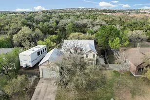 1016 Merlene Dr, Austin, TX 78732 - Photo 3