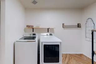 2010 Carriage Club Dr, Cedar Park, TX 78613 - Photo 29