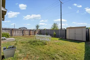 13617 Knights Br Dr, Elgin, TX 78621 - Photo 19