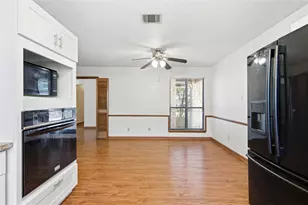 11107 Stormy Ridge Rd, Austin, TX 78739 - Photo 27