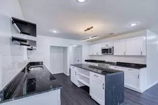 6202 Carnation Terrace, Austin, TX 78741 - Photo 11