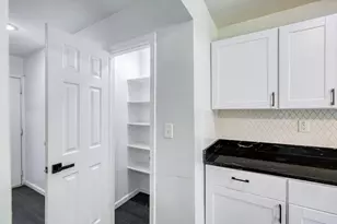 6202 Carnation Terrace, Austin, TX 78741 - Photo 29