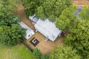 339 N Water St, La Grange, TX 78945 - Photo 3