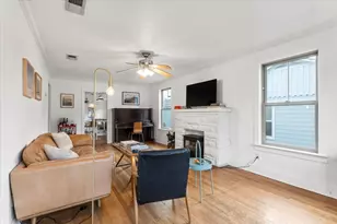 3007 E 18th St, Austin, TX 78702 - Photo 9