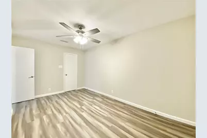 2110 Blue Meadow #B, Austin, TX 78744 - Photo 21