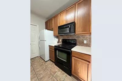 2632 Century Park Boulevard #32, Austin, TX 78727 - Photo 5