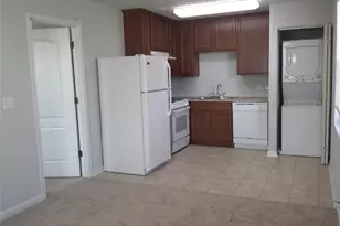 340 Perry St, San Marcos, TX 78666 - Photo 3