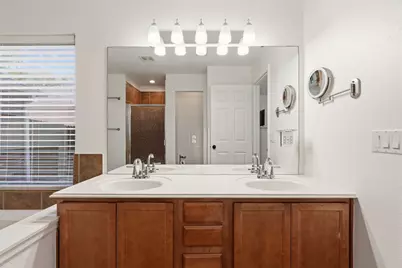 228 Hoot Owl Lane N, Leander, TX 78641 - Photo 19