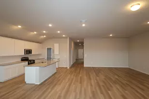 13709 Warnock Trl, Manor, TX 78653 - Photo 3