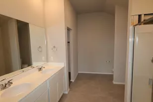 13709 Warnock Trl, Manor, TX 78653 - Photo 11