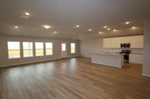 13709 Warnock Trl, Manor, TX 78653 - Photo 5