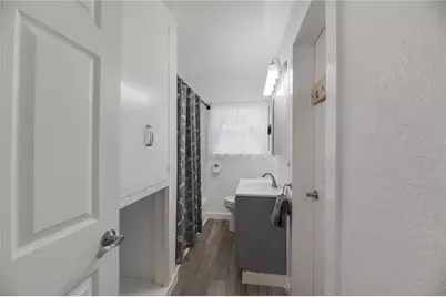 445 W Vaughan Street, Bertram, TX 78605 - Photo 9