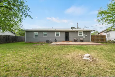 445 W Vaughan Street, Bertram, TX 78605 - Photo 17