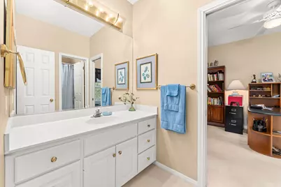 4 Tiburon Drive, The Hills, TX 78738 - Photo 17