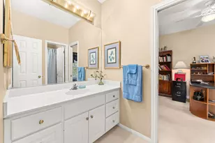 4 Tiburon Dr, The Hills, TX 78738 - Photo 17