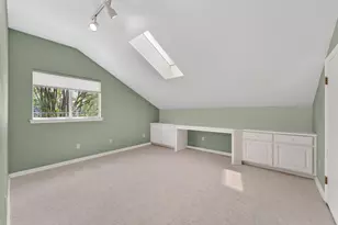 4 Tiburon Dr, The Hills, TX 78738 - Photo 19