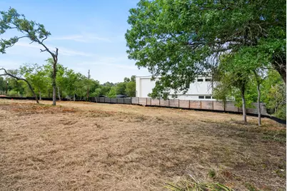 6300 Forest Hills Drive, Austin, TX 78746 - Photo 9