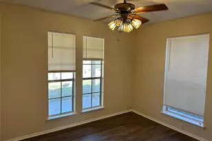 1047 Private Road 3022, Elgin, TX 78621 - Photo 13