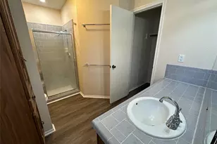 1047 Private Road 3022, Elgin, TX 78621 - Photo 9