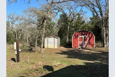 1047 Private Road 3022, Elgin, TX 78621 - Photo 15