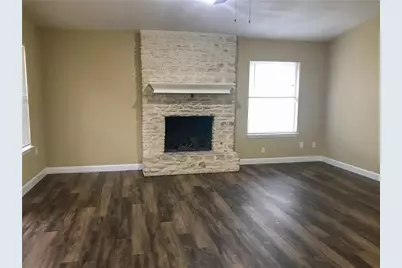 10511 Robinwood Circle, Austin, TX 78758 - Photo 7