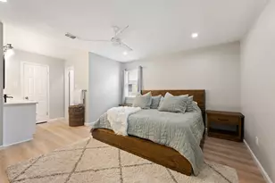 6105 Sun Vista Dr, Austin, TX 78749 - Photo 9