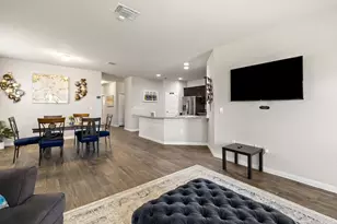 204 Rochester Ln, Hutto, TX 78634 - Photo 21