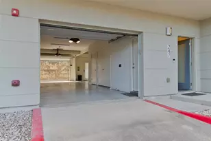 604 N Bluff Dr, Austin, TX 78745 - Photo 25