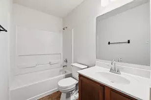 5624 Sunday Silence Dr, Del Valle, TX 78617 - Photo 21